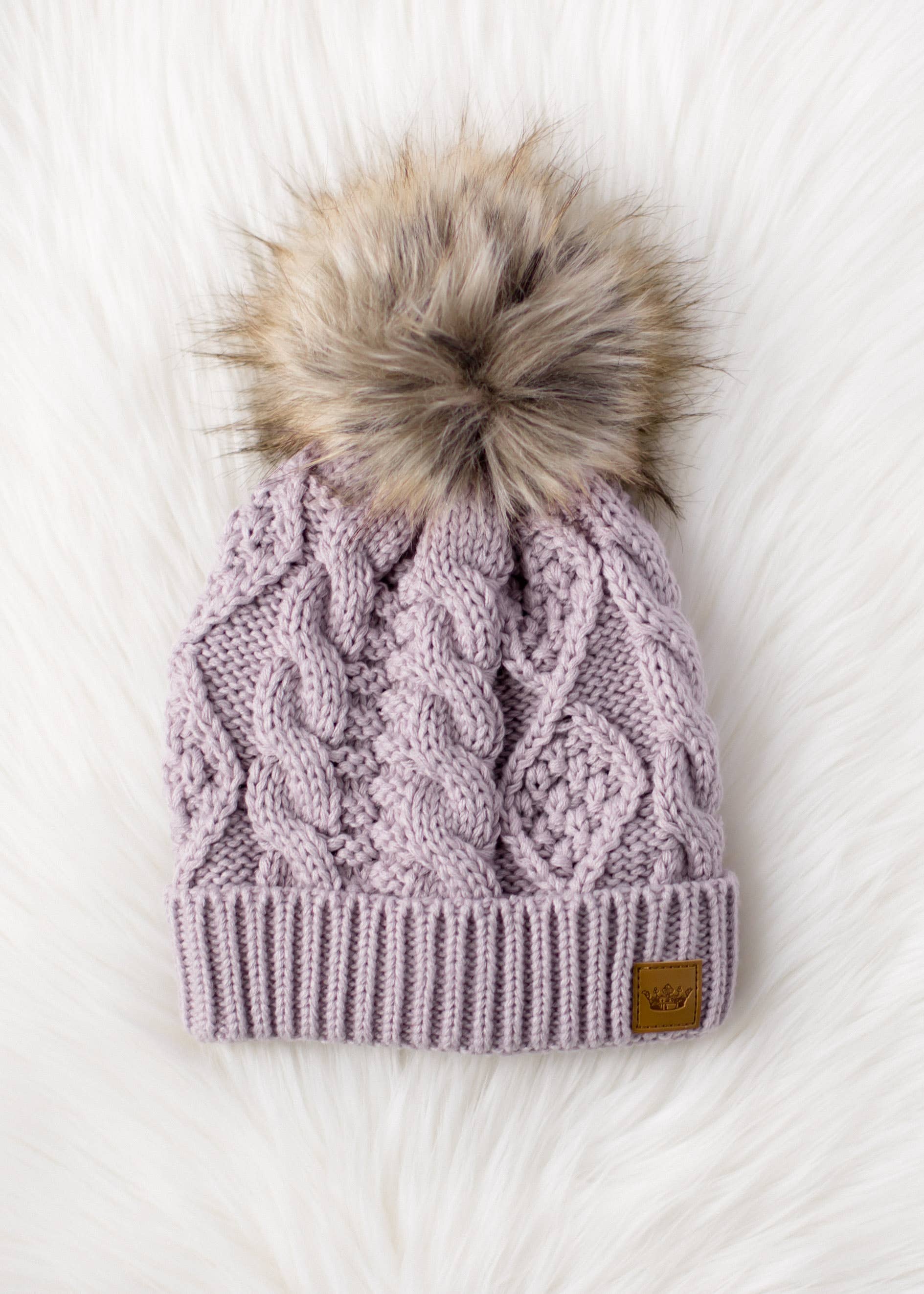 GRAY CABLE KNIT POM HAT
