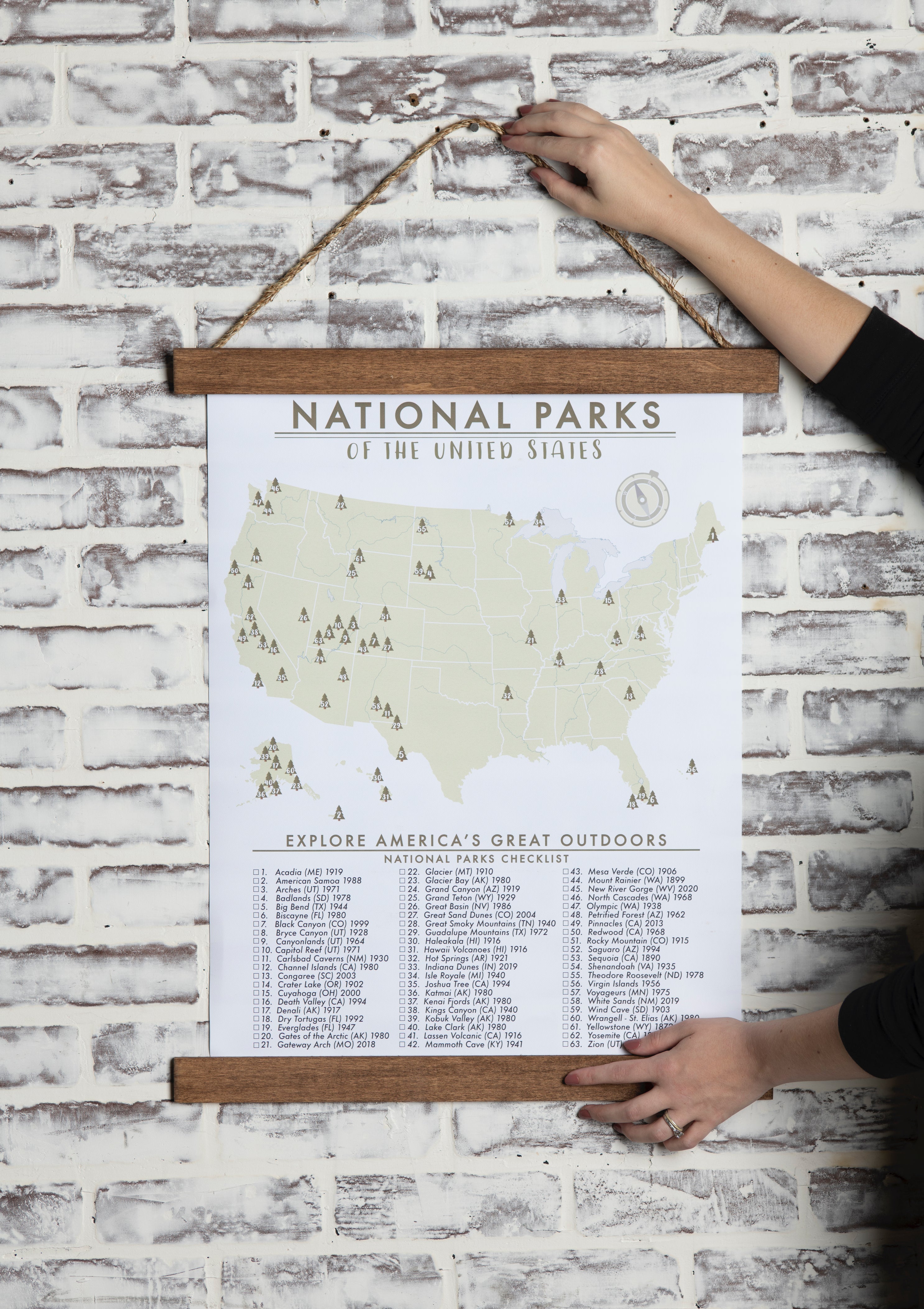 18X24 FRAMED CANVAS NATIONAL PARKS CHECKLIST