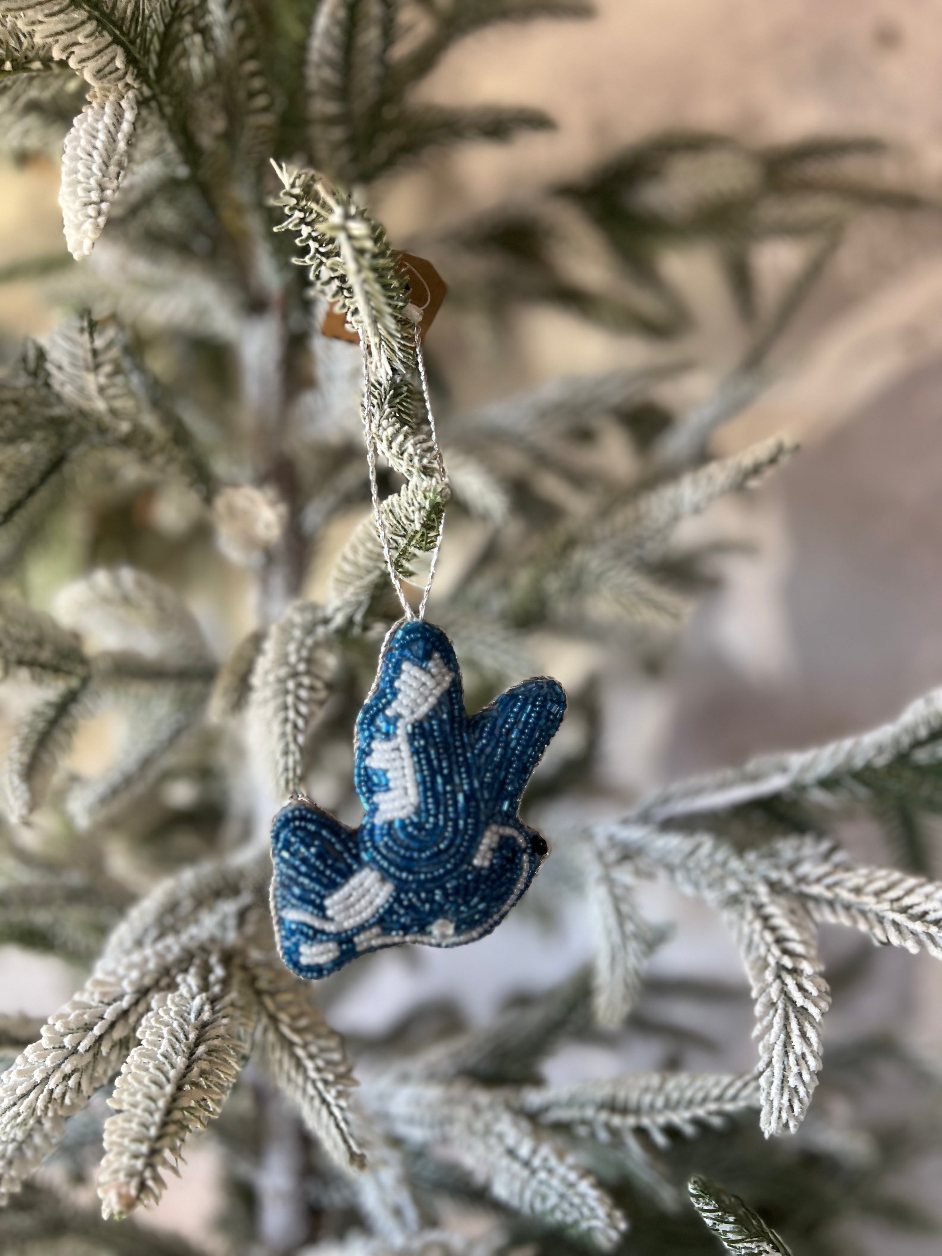 BUTTERFLY/DOVE ORNAMENT, GLASS BEADS, 3.5