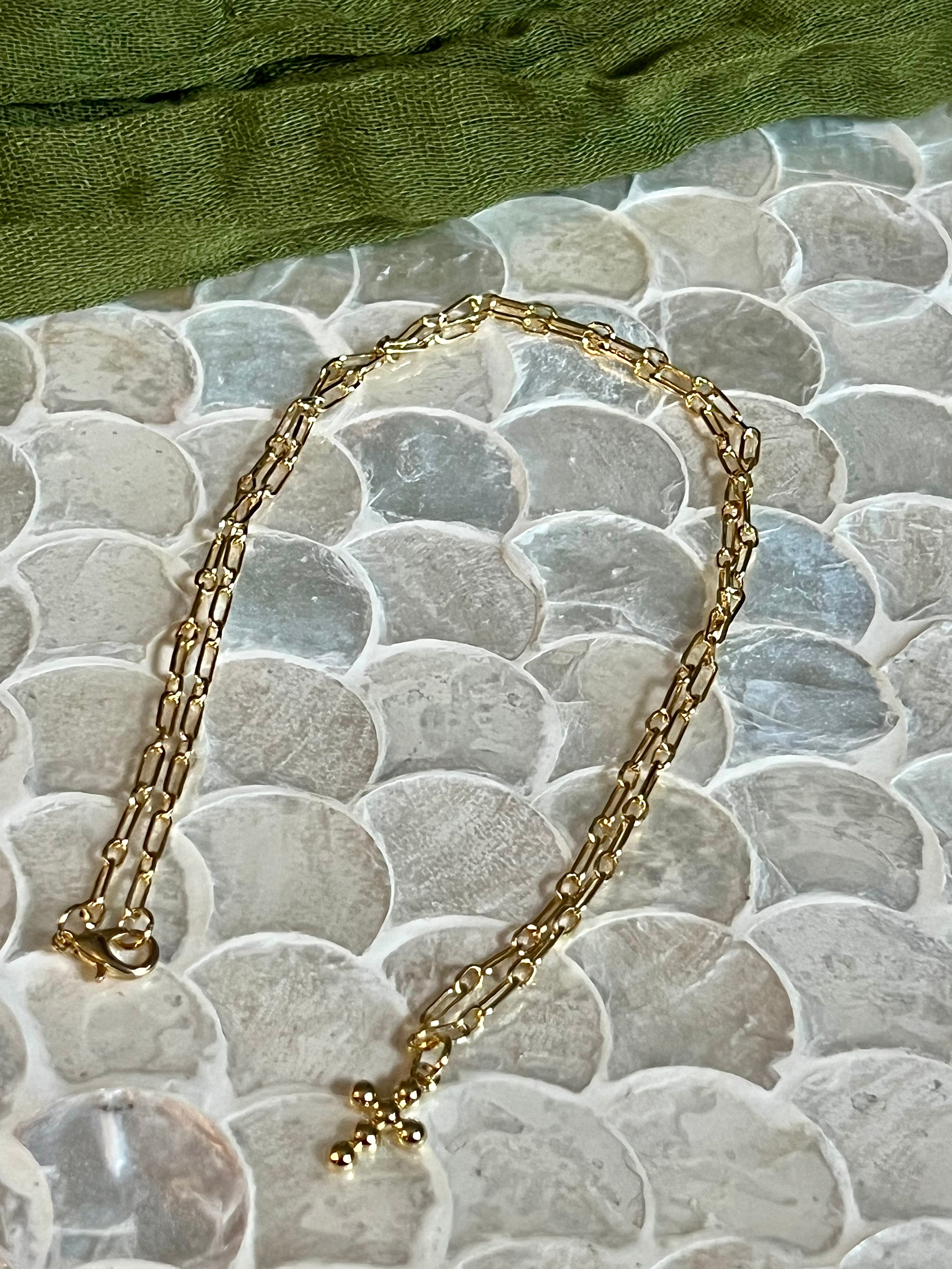 DOTTED CROSS PAPERCLIP CHAIN NECKLACE CBK