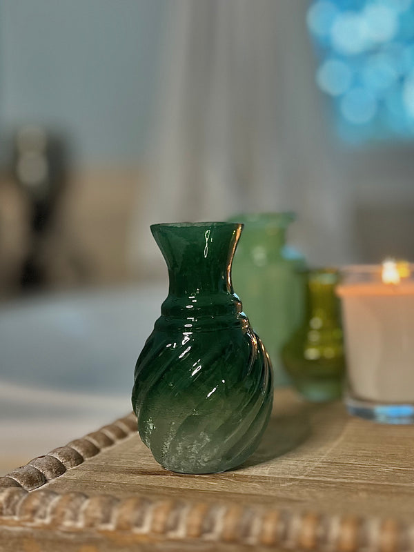 MINI GLASS BUD VASE