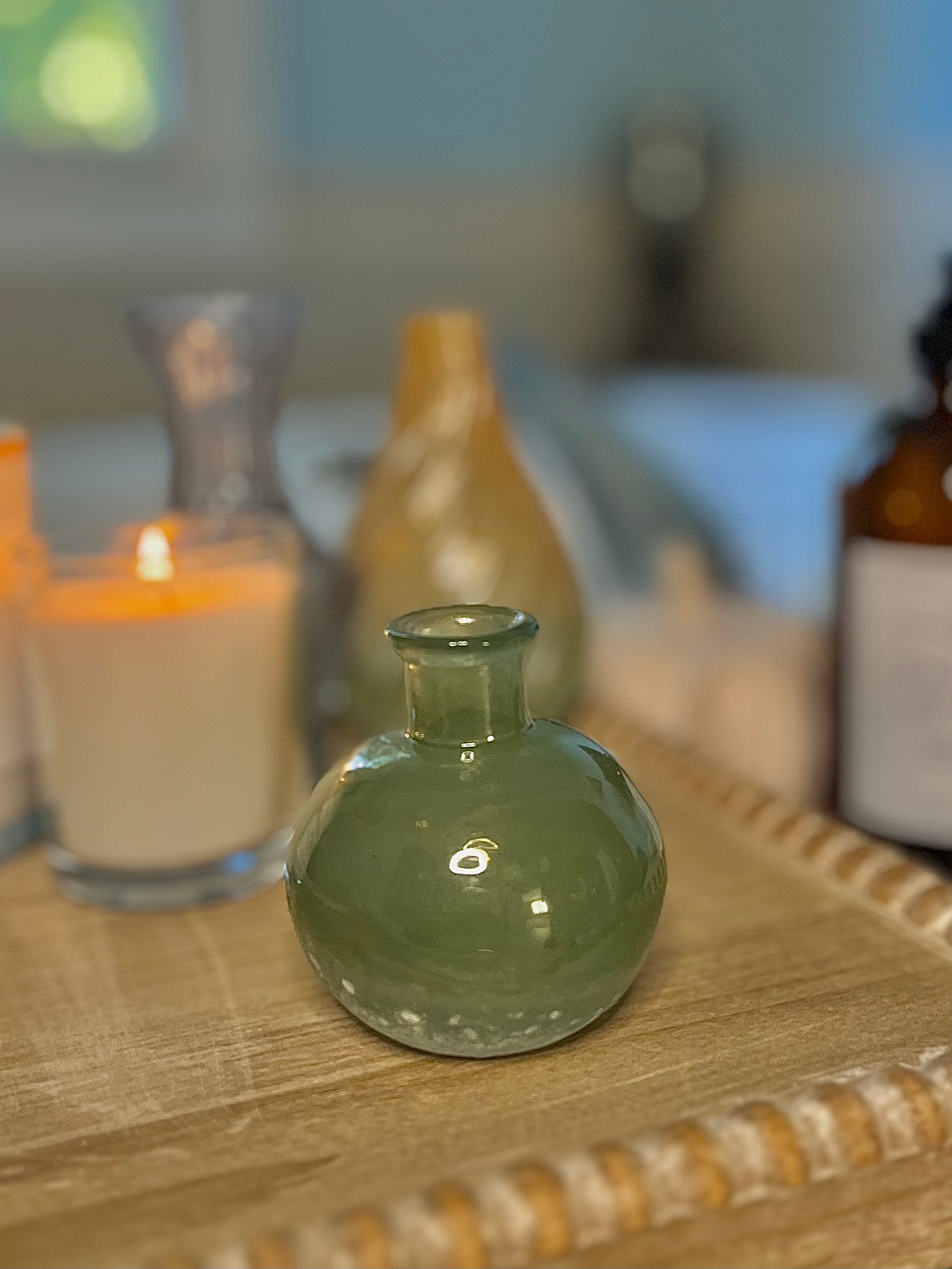 MINI GLASS BUD VASE