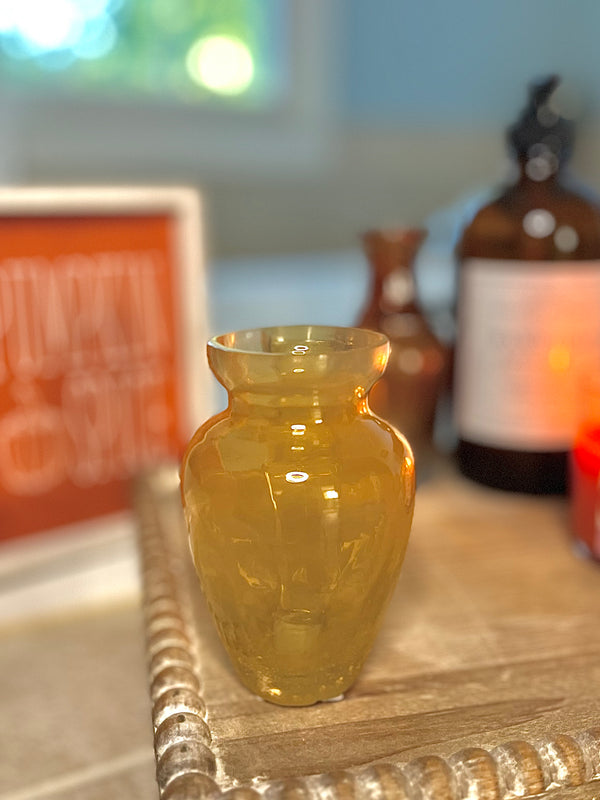 MINI GLASS BUD VASE