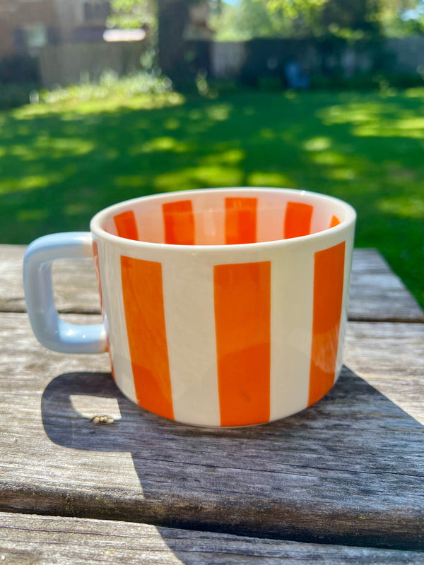HAND-PAINTED STRIPED 14OZ STRIPED MUG