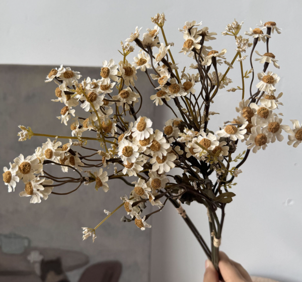 13" TALL FAUX DRIED DAISIES BUNCH