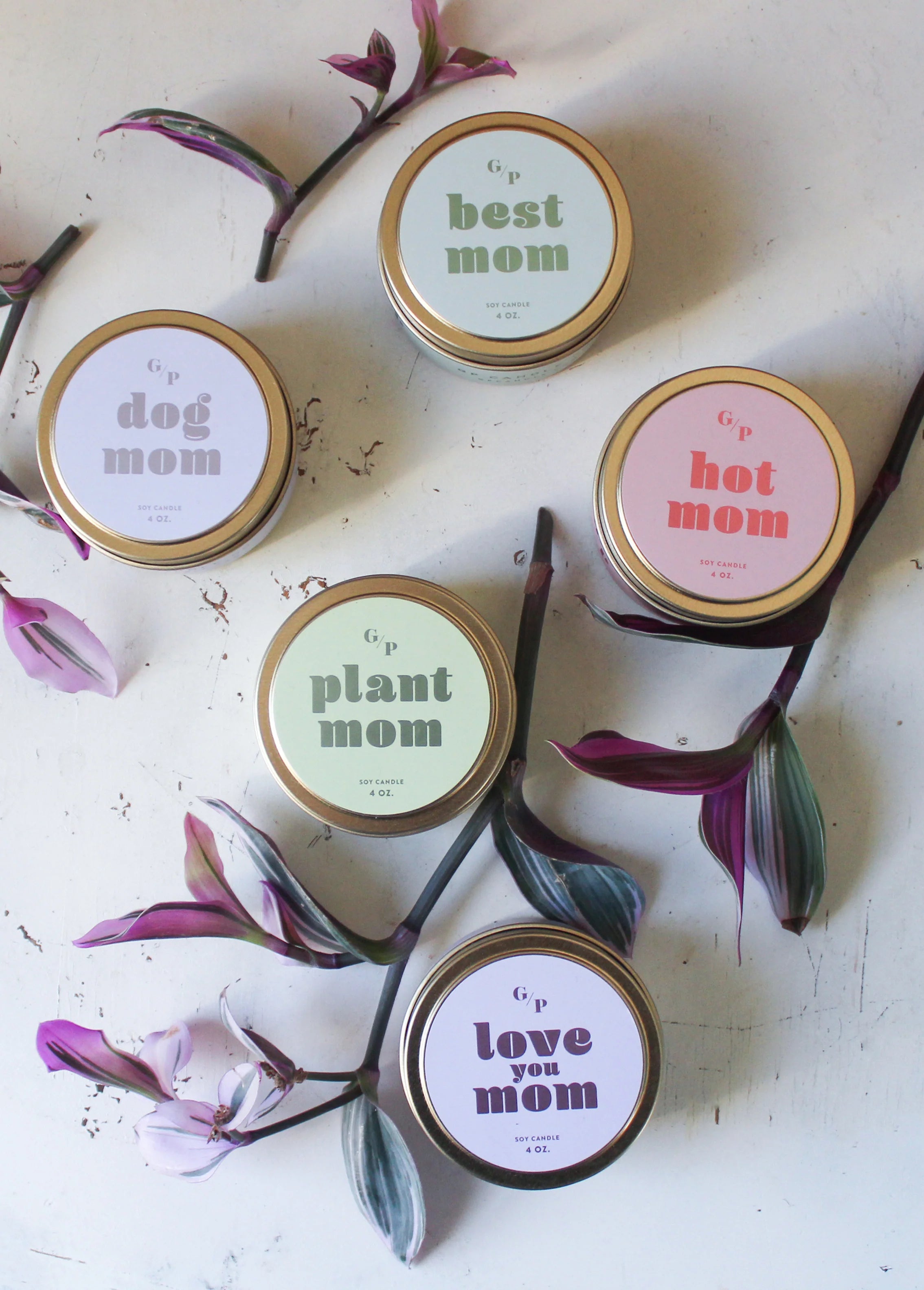 HOT MOM 4 OZ. CANDLE TIN