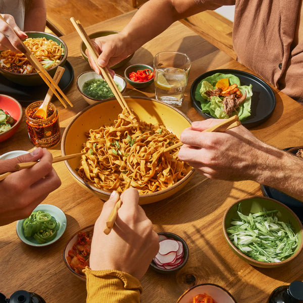 TINGLY CHILI WAVY NOODLES