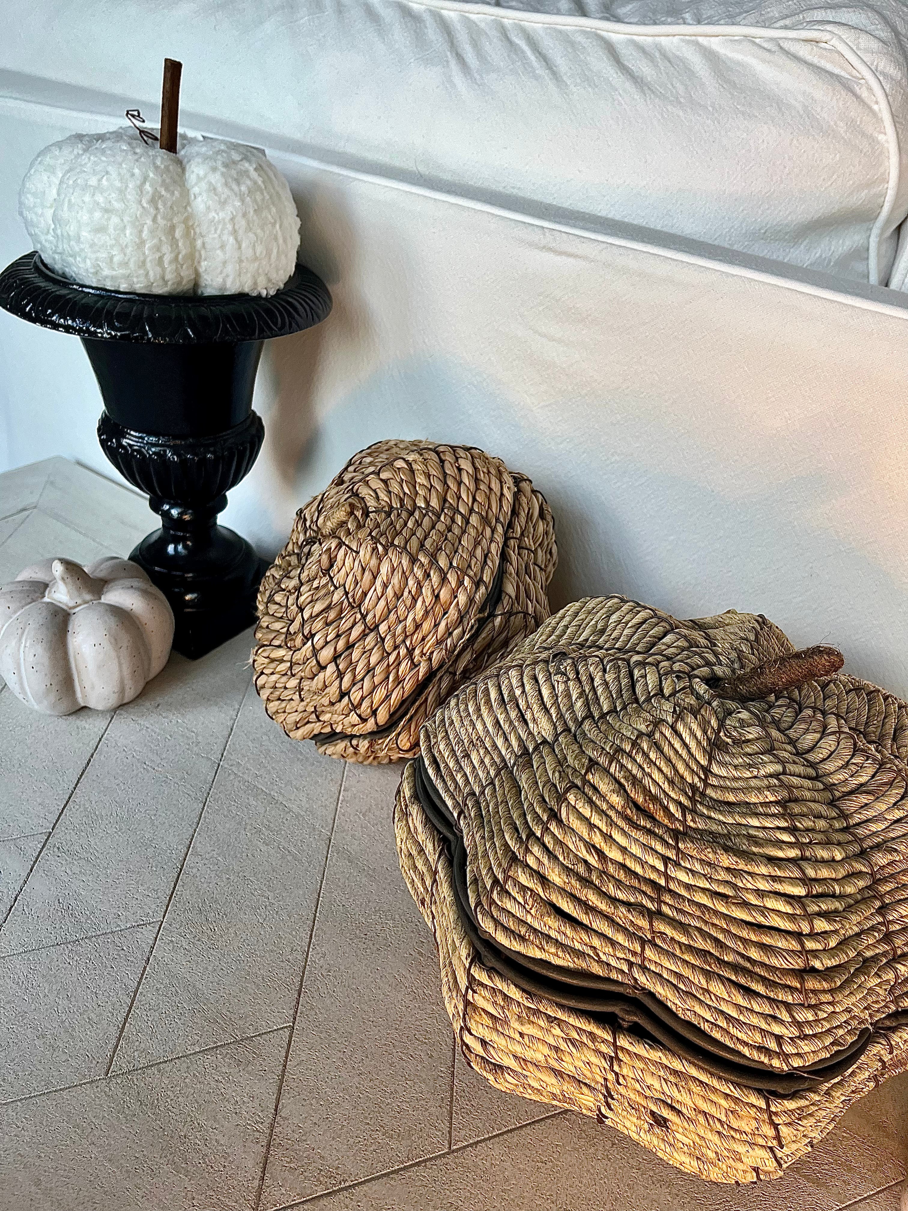 WOVEN PUMPKIN BASKET