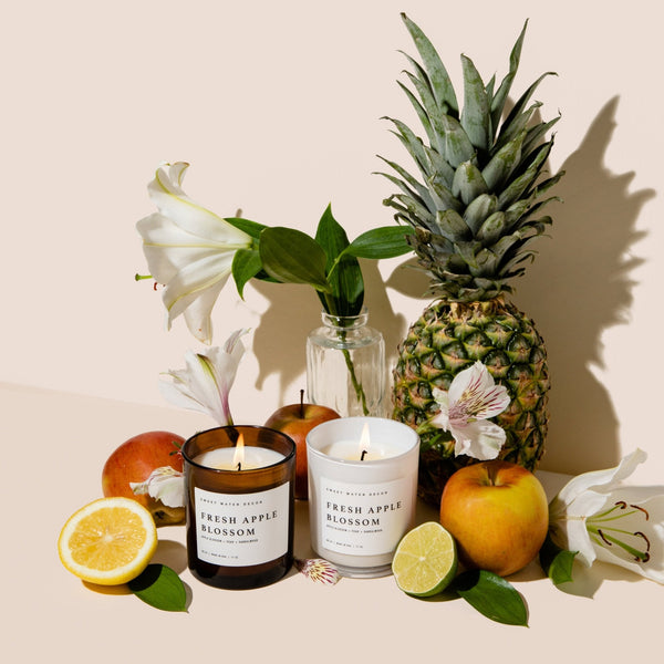 FRESH APPLE BLOSSOM SOY CANDLE - WHITE JAR - 11 OZ