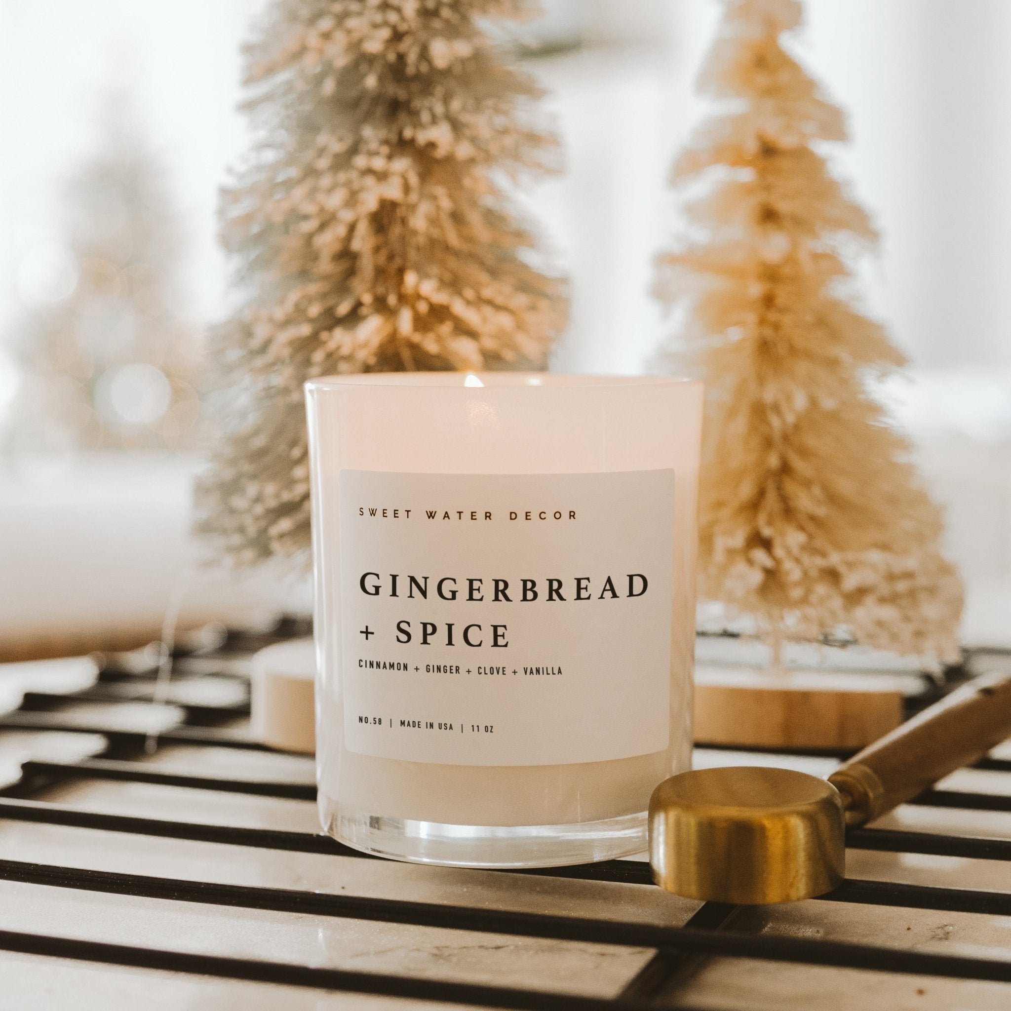 GINGERBREAD AND SPICE SOY CANDLE - WHITE JAR - 11 OZ