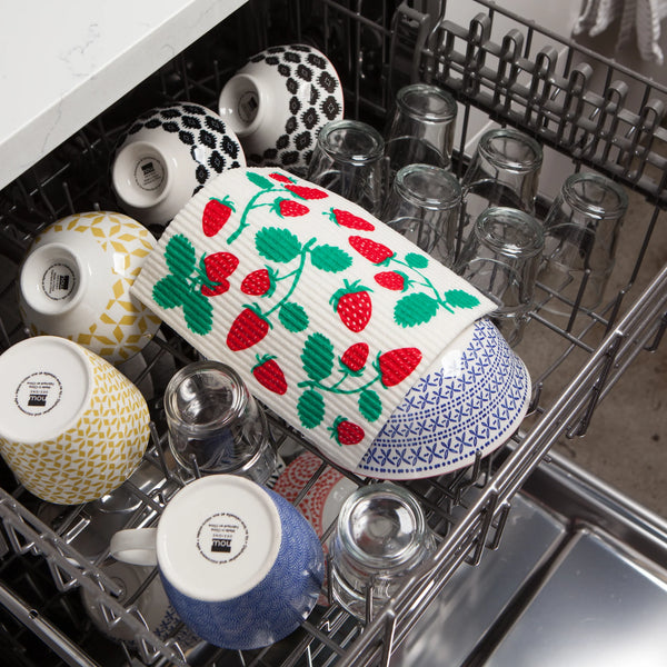 STRAWBERRIES SWEDISH DISH TOWEL