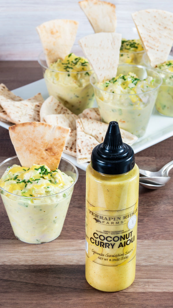 COCONUT CURRY GARNISHING AIOLI SQUEEZE