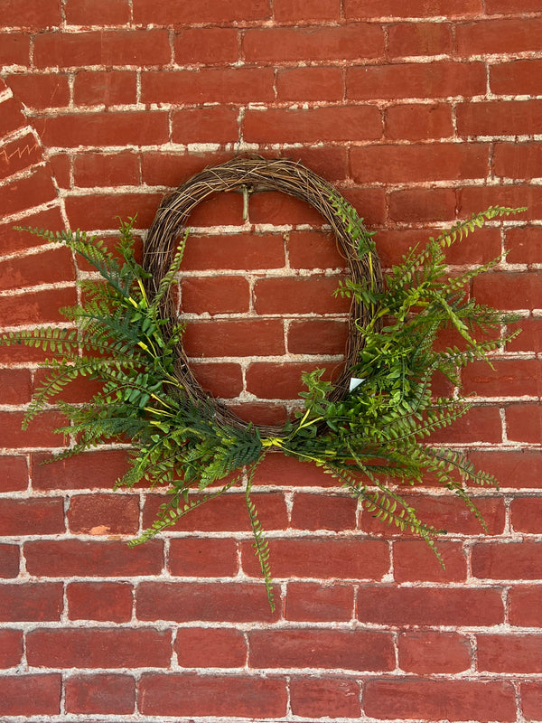 WREATH - OVAL TWIG BASE, MIXED FERNS