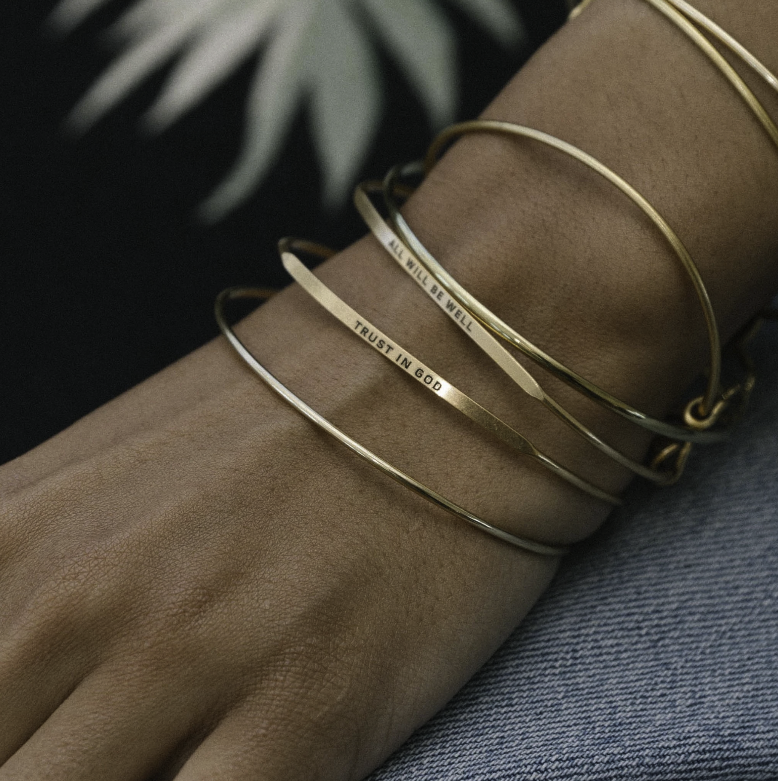 POSY WIRE EXPANDABLE BANGLE