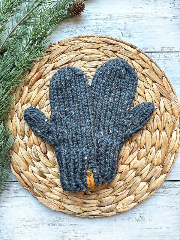 CHUNKY KNIT MITTENS