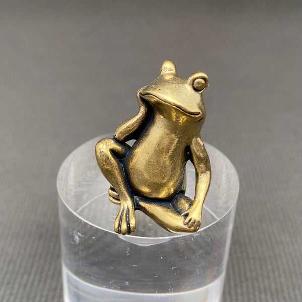 BRASS SITTING FROG