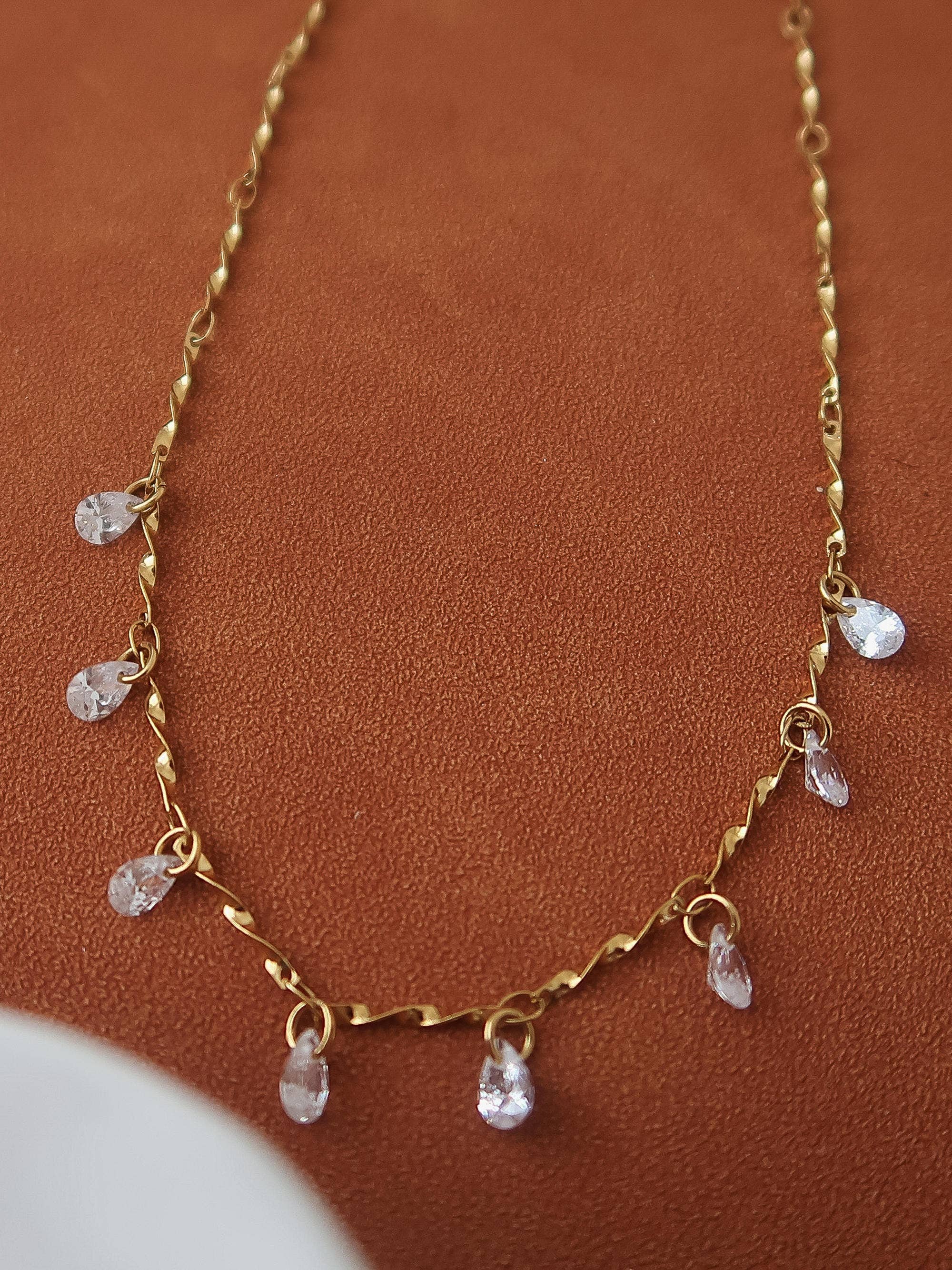 EVERMORE 18K GOLD NON-TARNISH CZ TEARDROP CHAIN NECKLACE