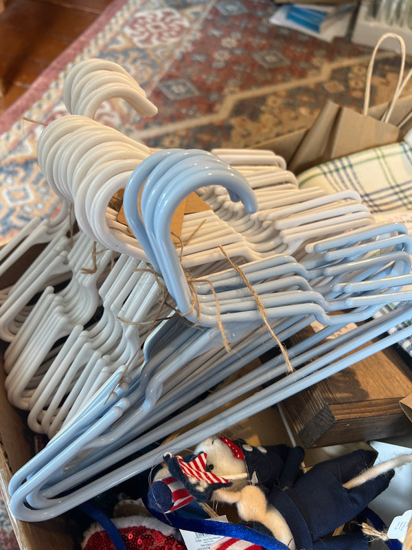 PS-Kid Hangers-PS