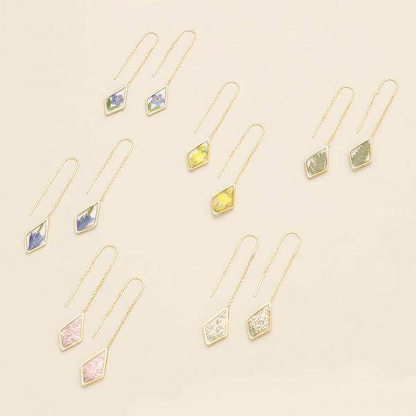 PRESSED FLOWER THREAD EARRINGS