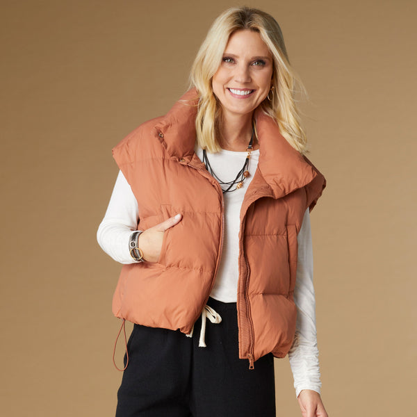 JANA CHUNKY DOWN VEST w/ CINCHED BOTTOM