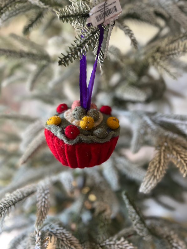 BERRY TART ORNAMENT