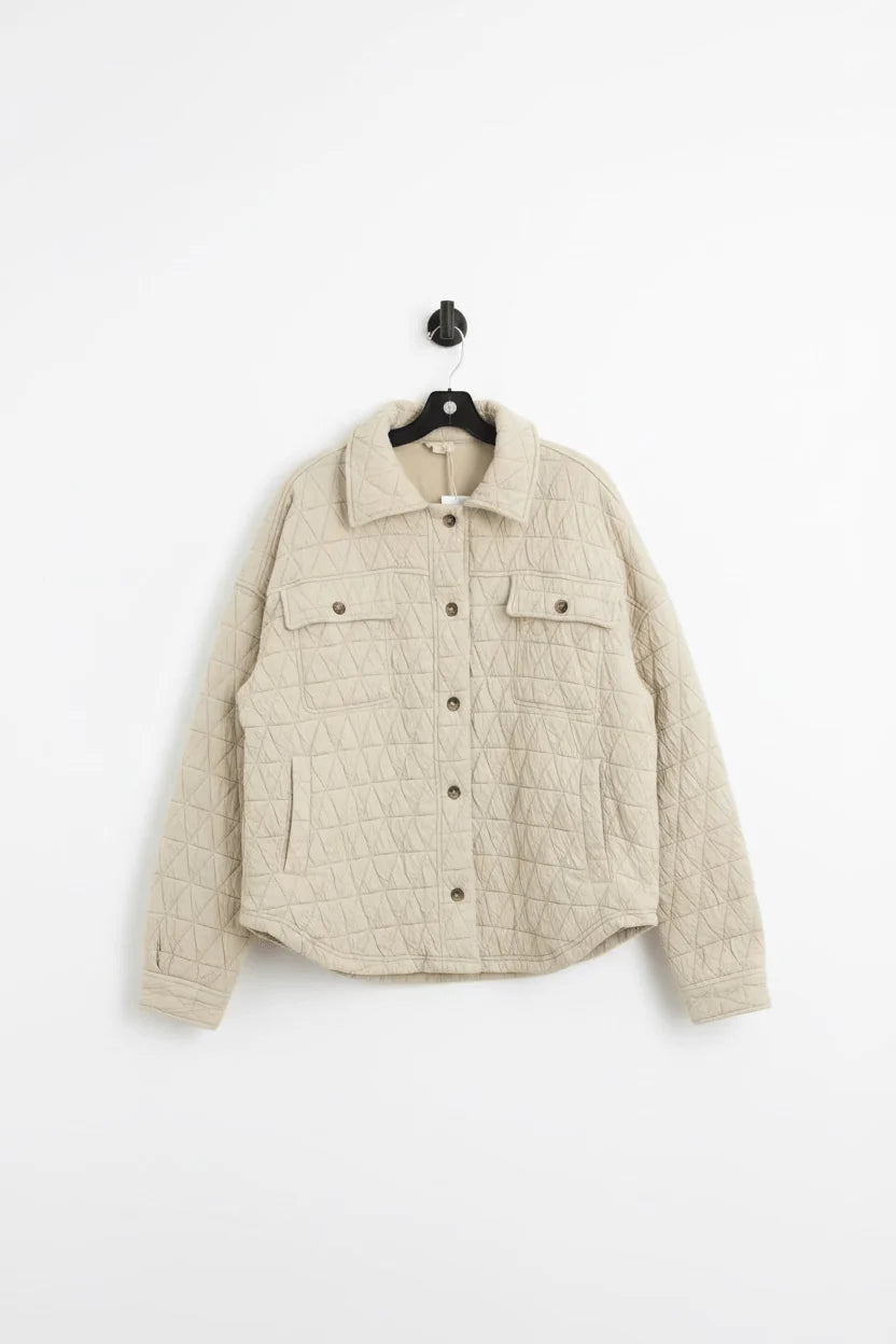 QUILTED KNIT OVERSIZED BUTTON DOWN SHACKET WITH POCKETS