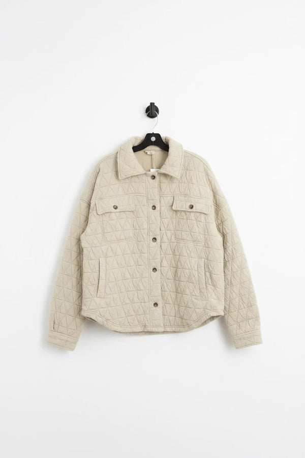 QUILTED KNIT OVERSIZED BUTTON DOWN SHACKET WITH POCKETS