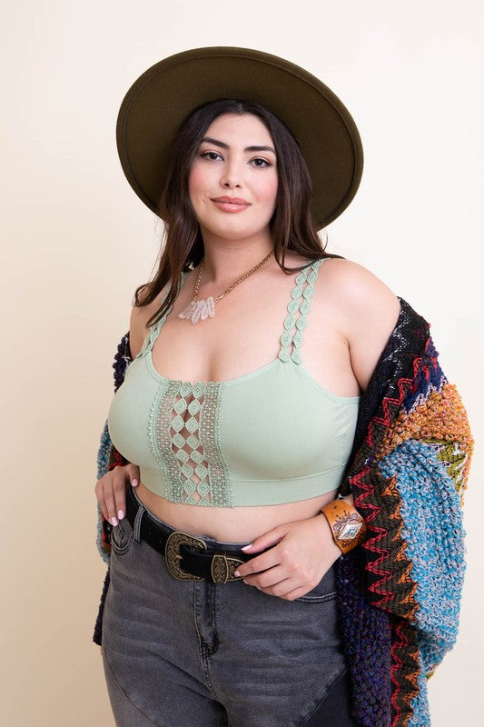 BOHO EYE LACE APPLIQUE BRALETTE PLUS SIZE