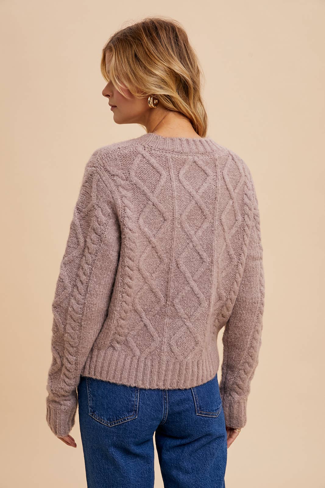 BOW ACCENT CABLE KNIT SWEATER