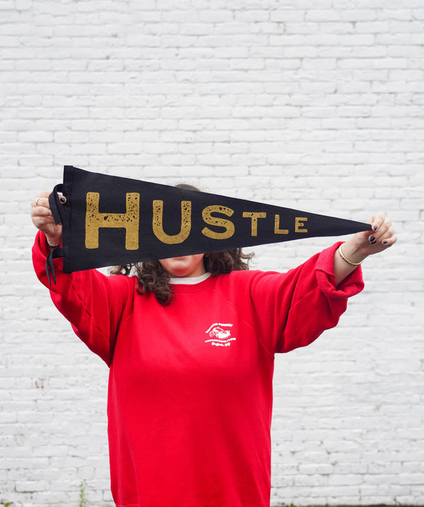 HUSTLE PENNANT