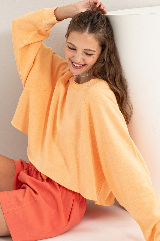 LAID BACK CROP SWEATSHIRT