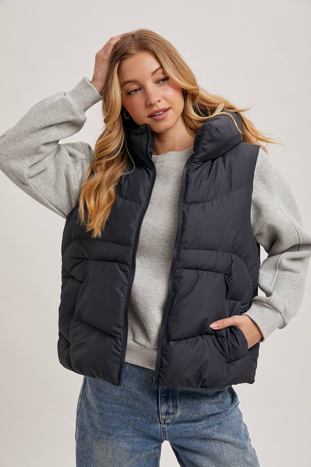 ZIPPER DOWN PUFFER VEST W HOOD