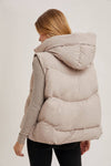 ZIPPER DOWN PUFFER VEST W HOOD