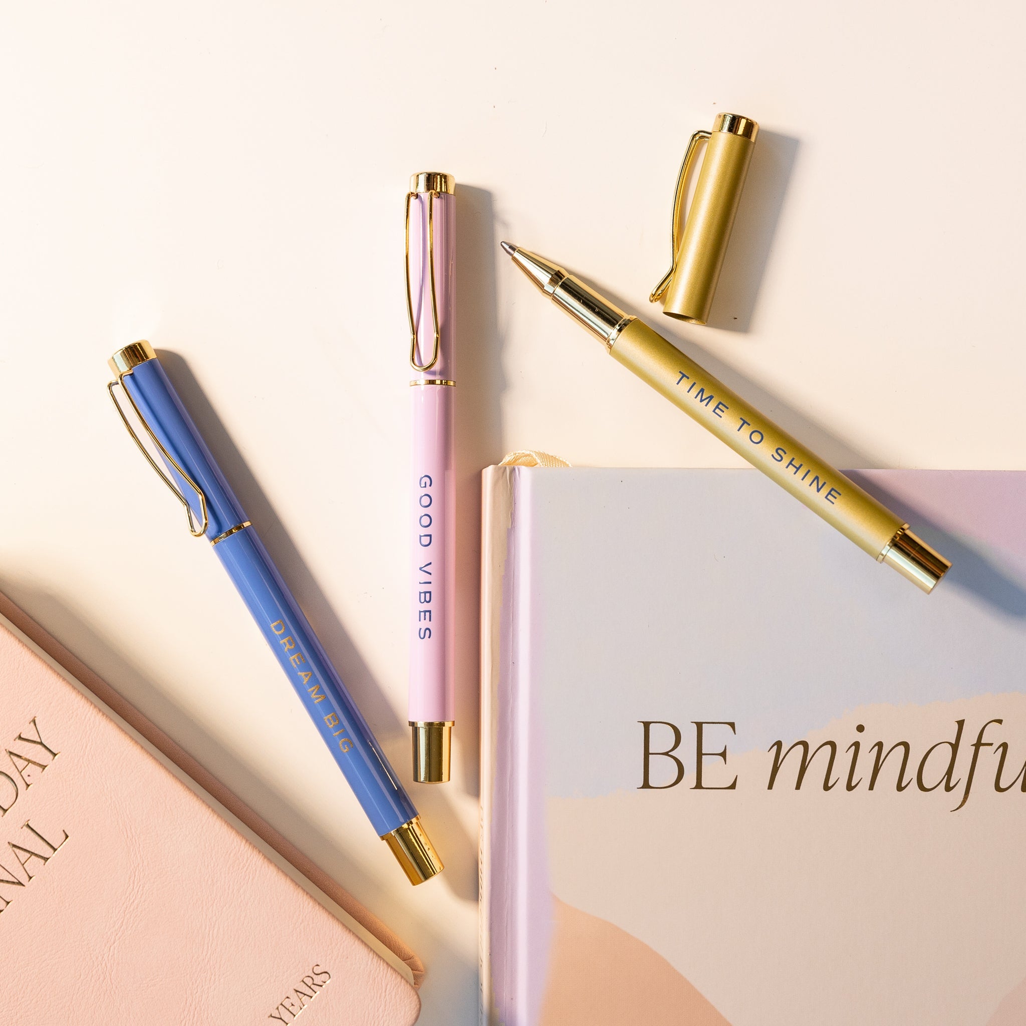 GOOD VIBES PEN SET