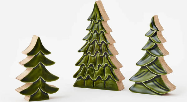 SHINY GREEN WOOD TREE BLOCK