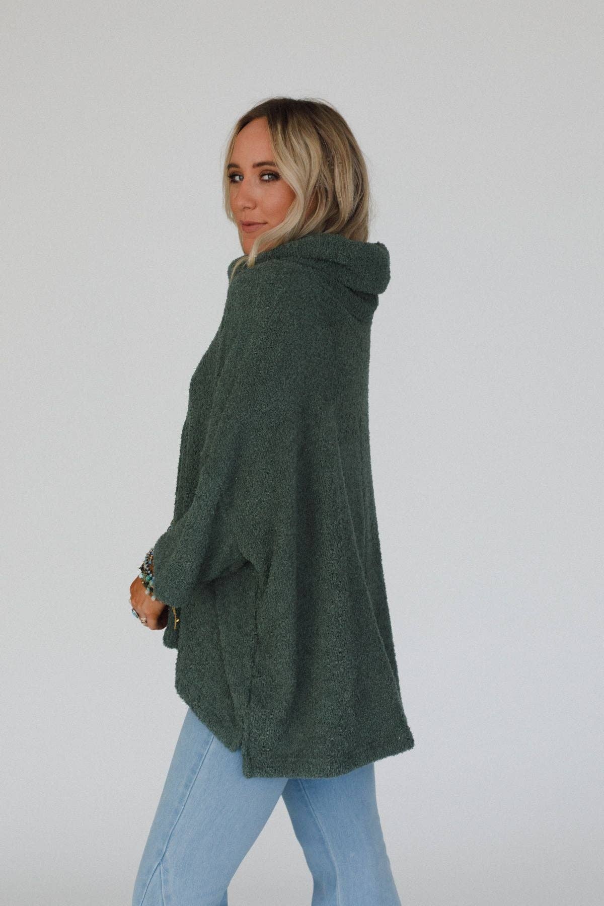 HARTLIE SWEATER TOP - BASIL