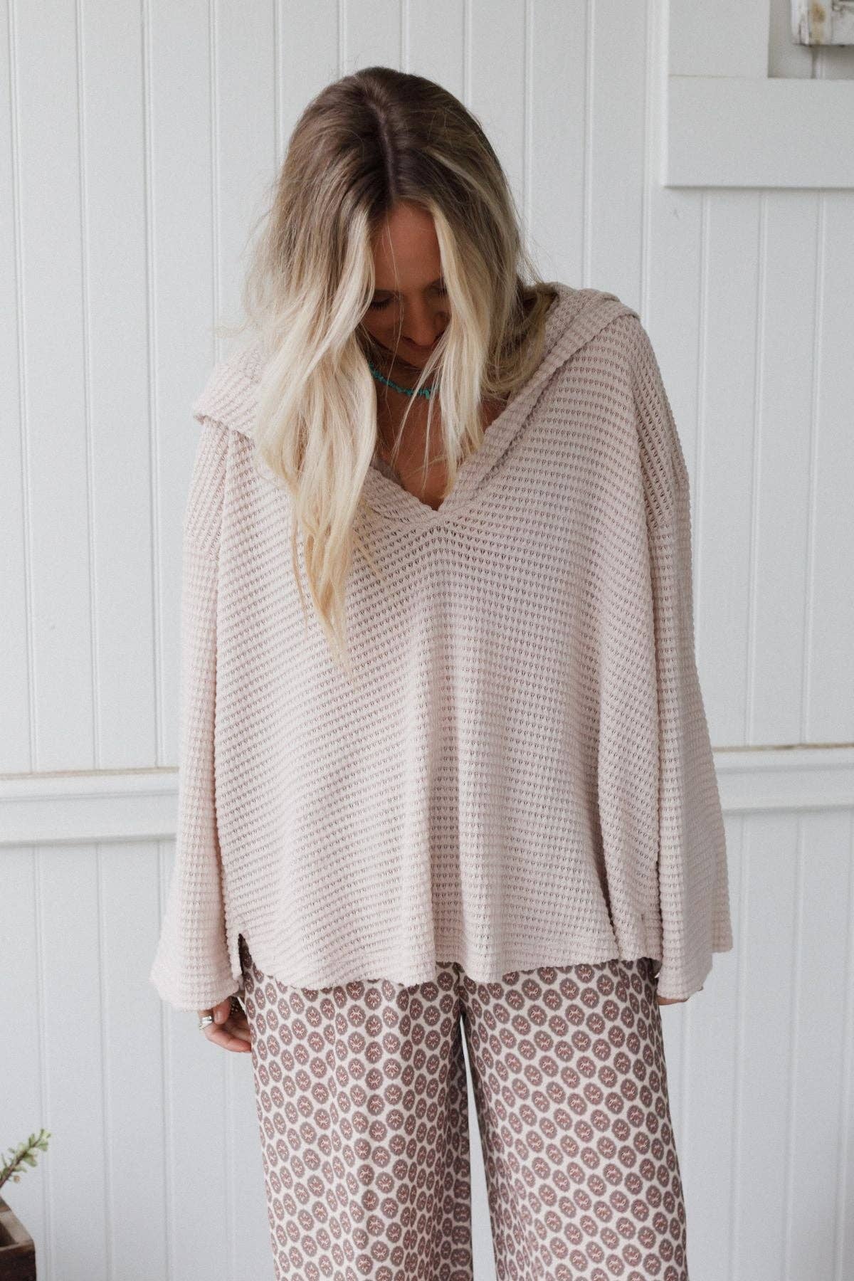 SERENE TEXTURED TOP -OATMEAL