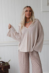 SERENE TEXTURED TOP -OATMEAL