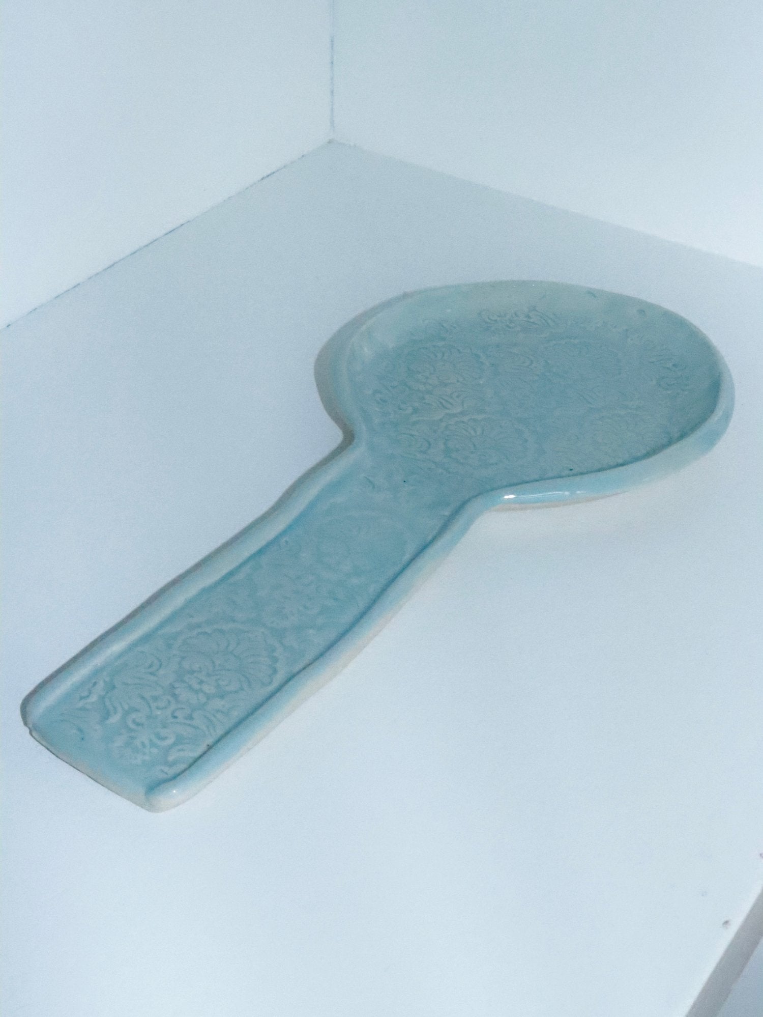 ICE BLUE SPOON REST AR