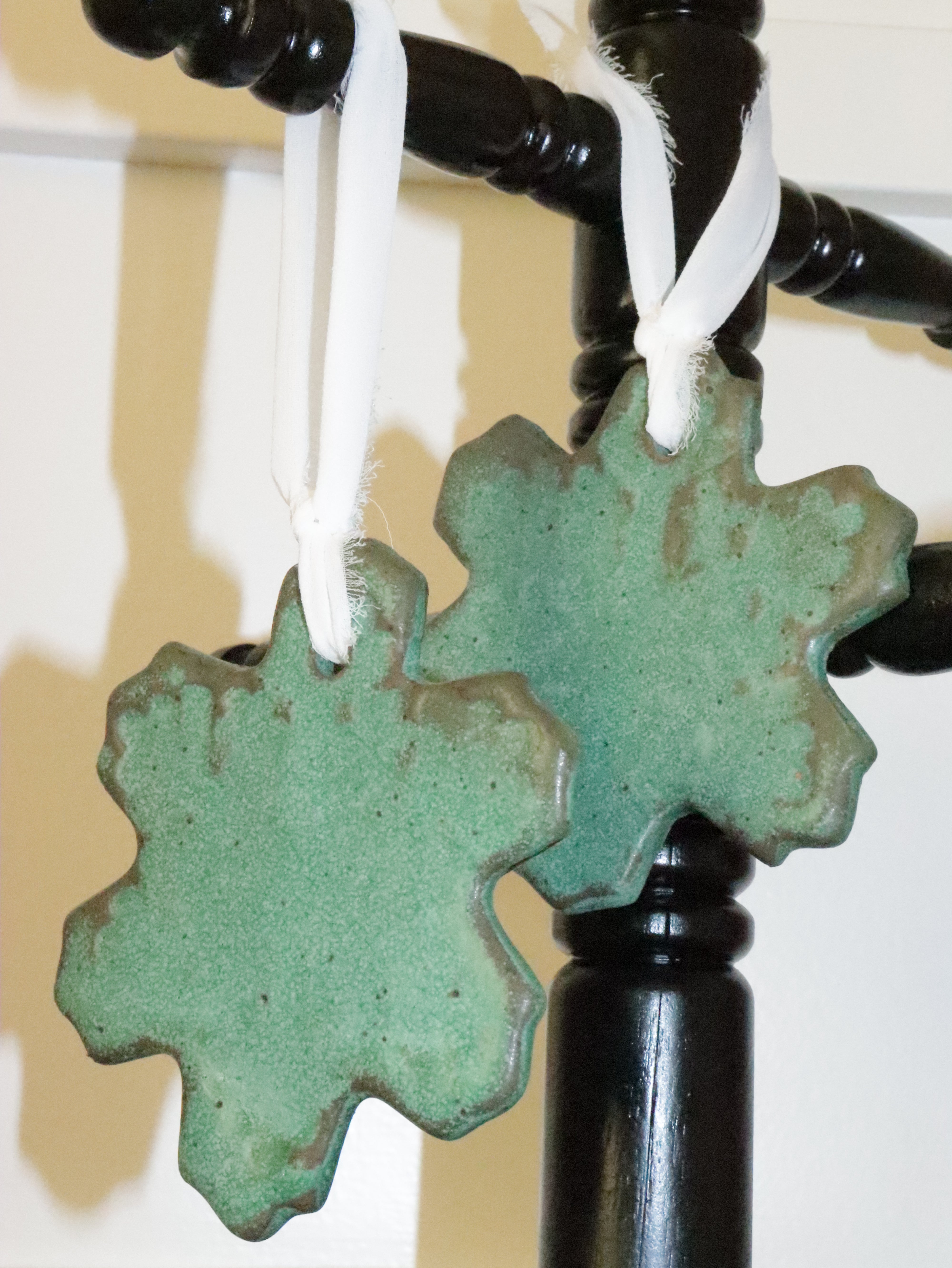 LARGE SNOWFLAKE ORNAMENT PATINA AR