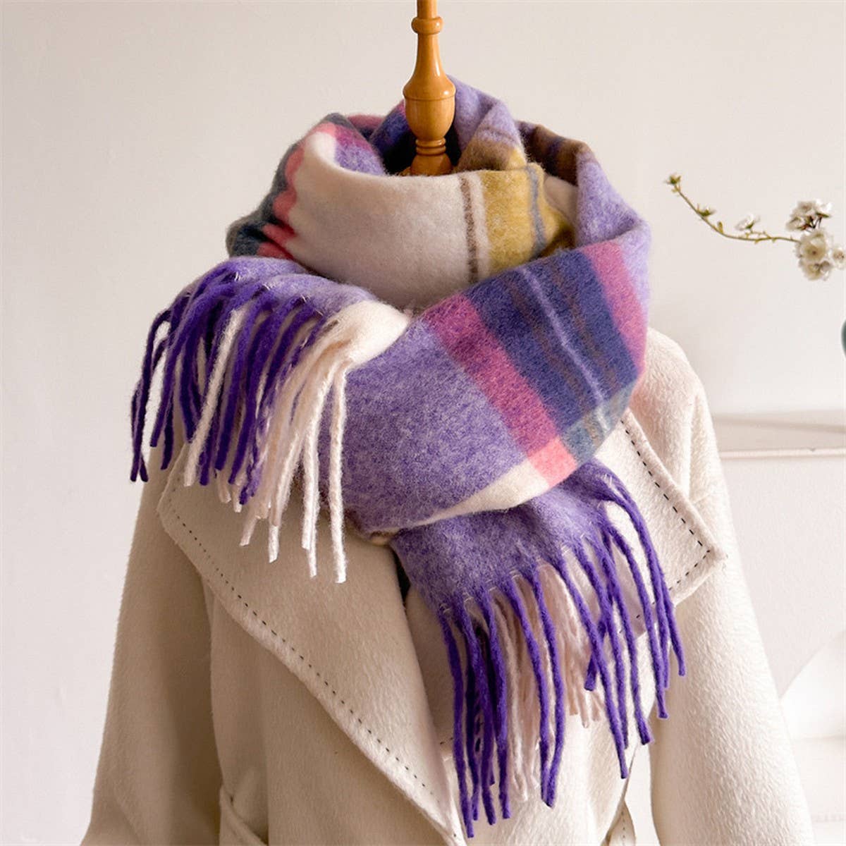 SOFT GRADIENT KNIT TASSEL SCARF