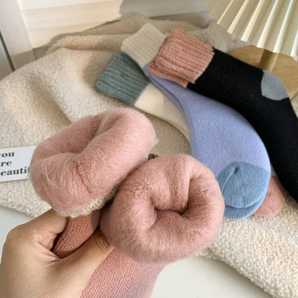 COLOR BLOCK KNIT SOCKS KHAKI (OS)