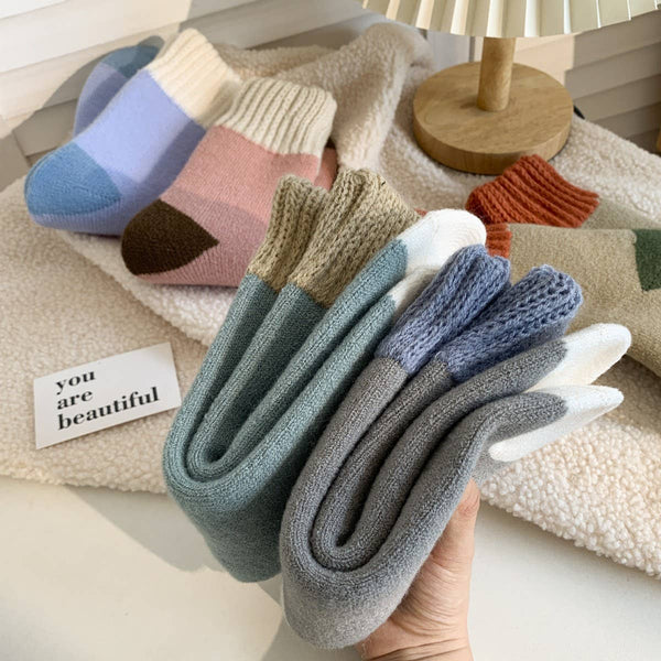 COLOR BLOCK KNIT SOCKS KHAKI (OS)