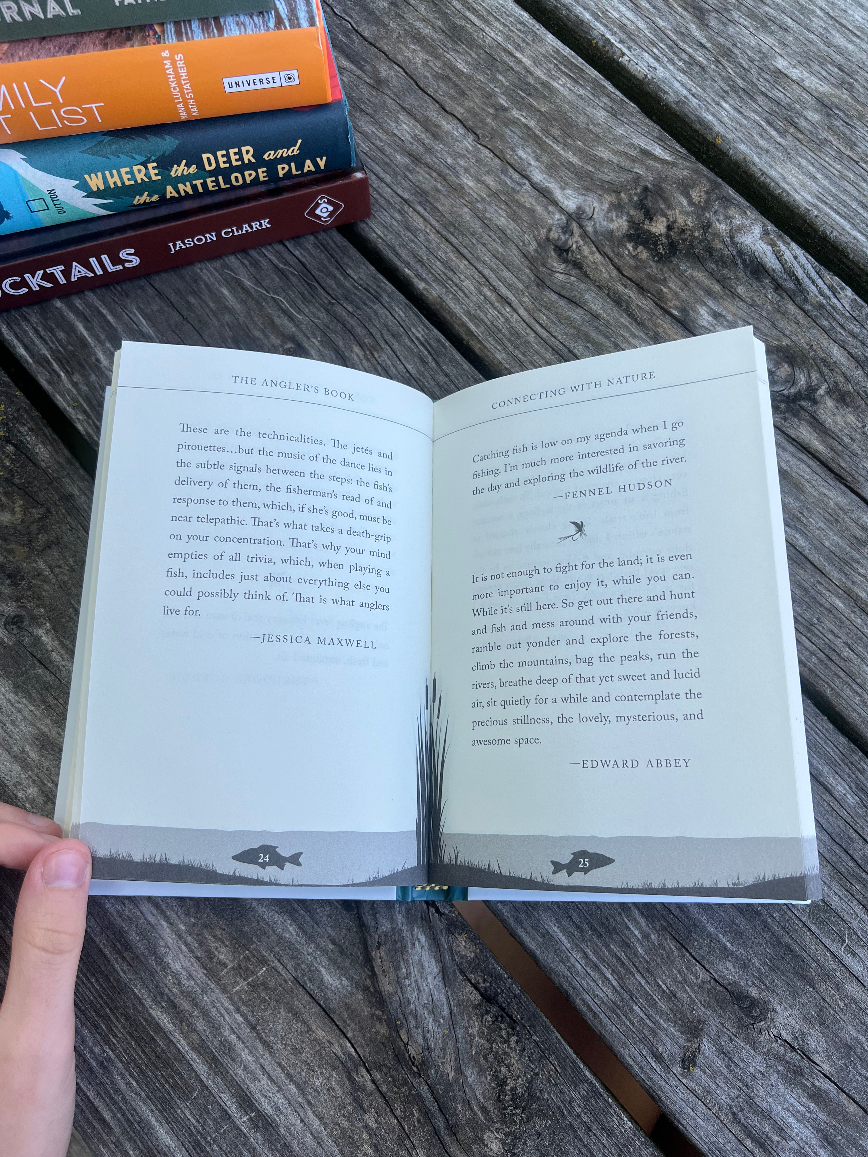 ANGLER'S FISHING QUOTE BOOK