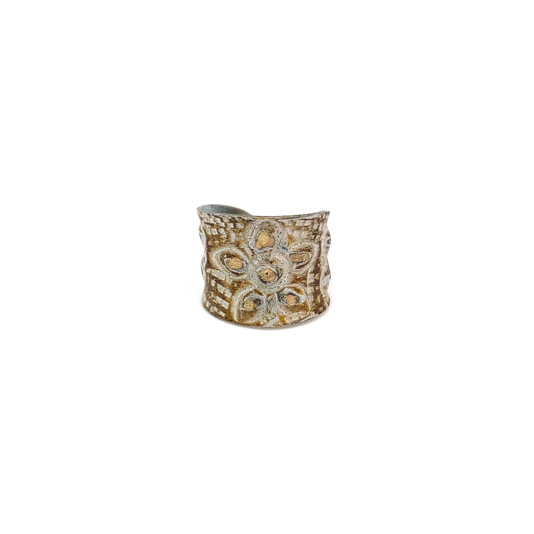 BRASS PATINA LARGE FLOWER RING