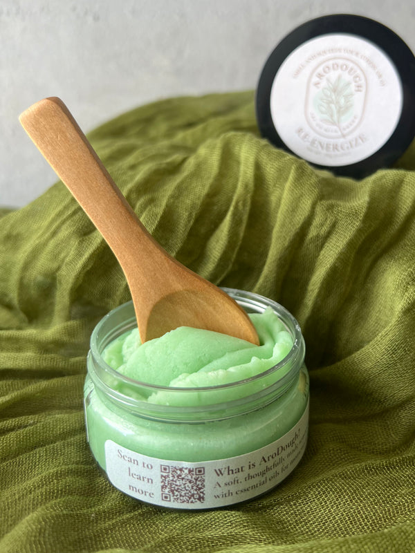 RE-ENERGIZE SENSORY STRESS RELIEF AROMATHERAPY DOUGH: 2 OZ