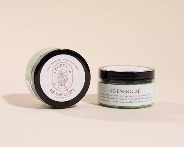 RE-ENERGIZE SENSORY STRESS RELIEF AROMATHERAPY DOUGH: 2 OZ