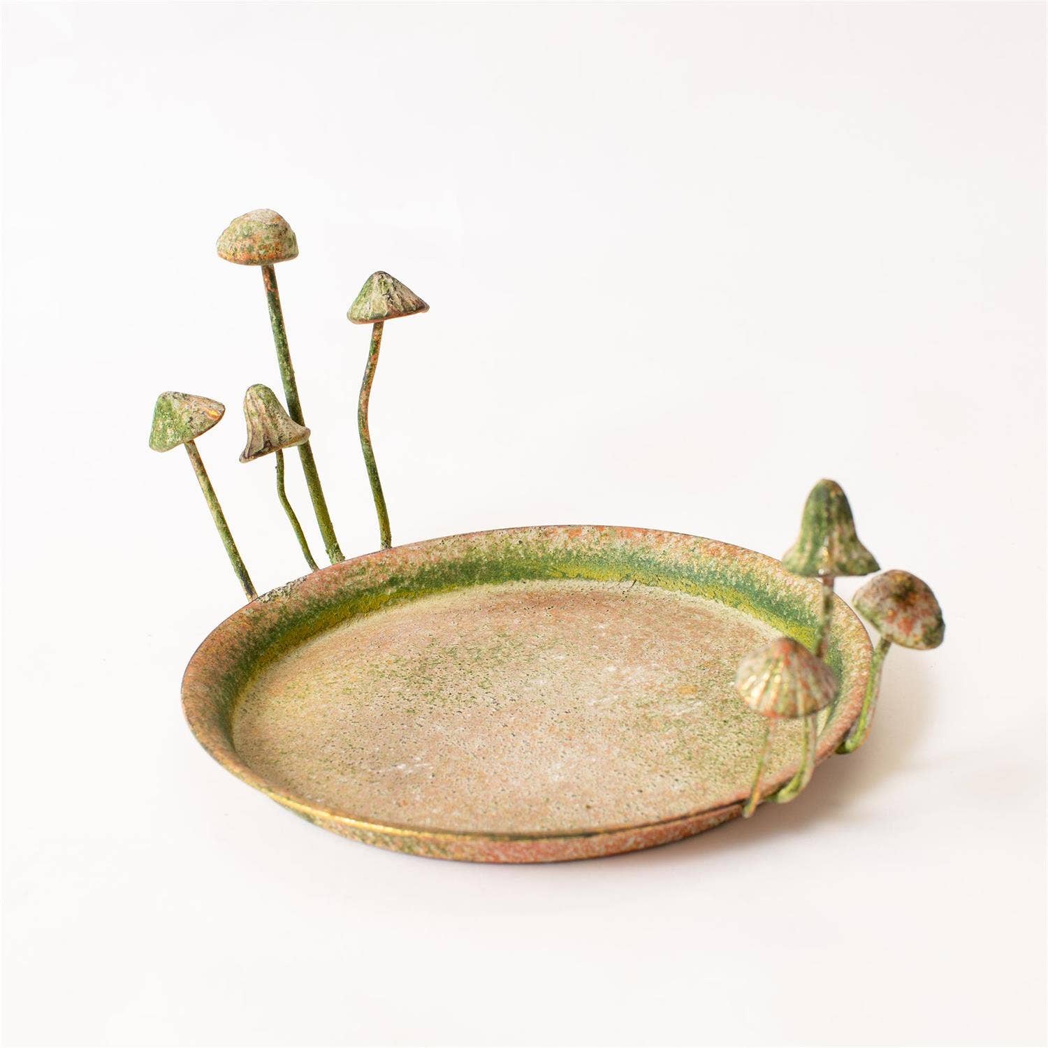 RUSTIC METAL TRAY WITH MUSHROOMS