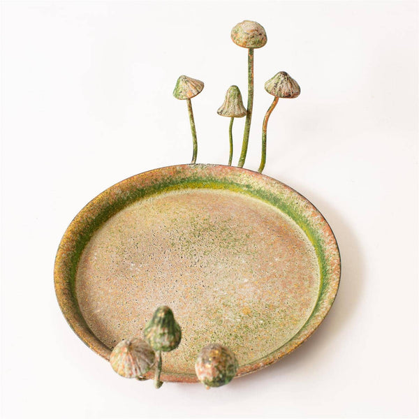 RUSTIC METAL TRAY WITH MUSHROOMS