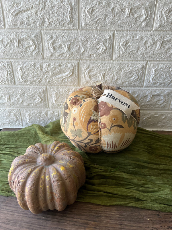HARVEST PUMPKIN, FLORAL PRINT